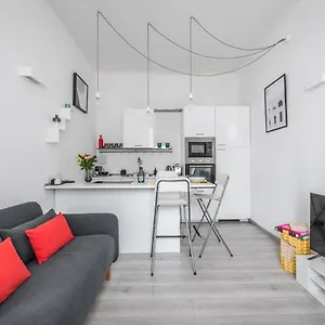 The Minimal Chic - Isola District Milano