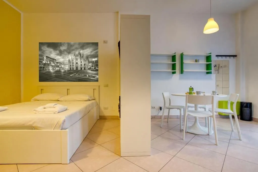 Italianflat - Navigli Studio, Garden View Milan Italy